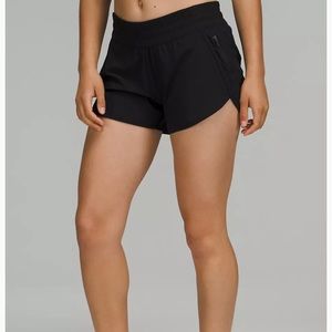 Lululemon Athletica Tracker Low-Rise Lined Short 4"  black size 2